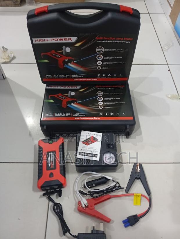 Car Jump Starter Power Bank – Travel Essential Device - main view