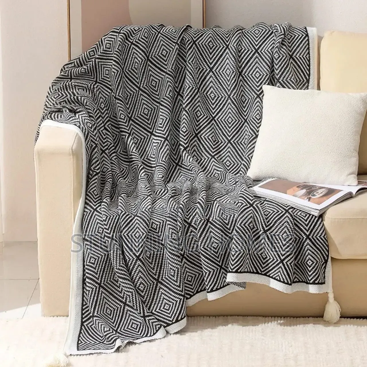 Bohemian Knitted Throw Blanket With Tassels