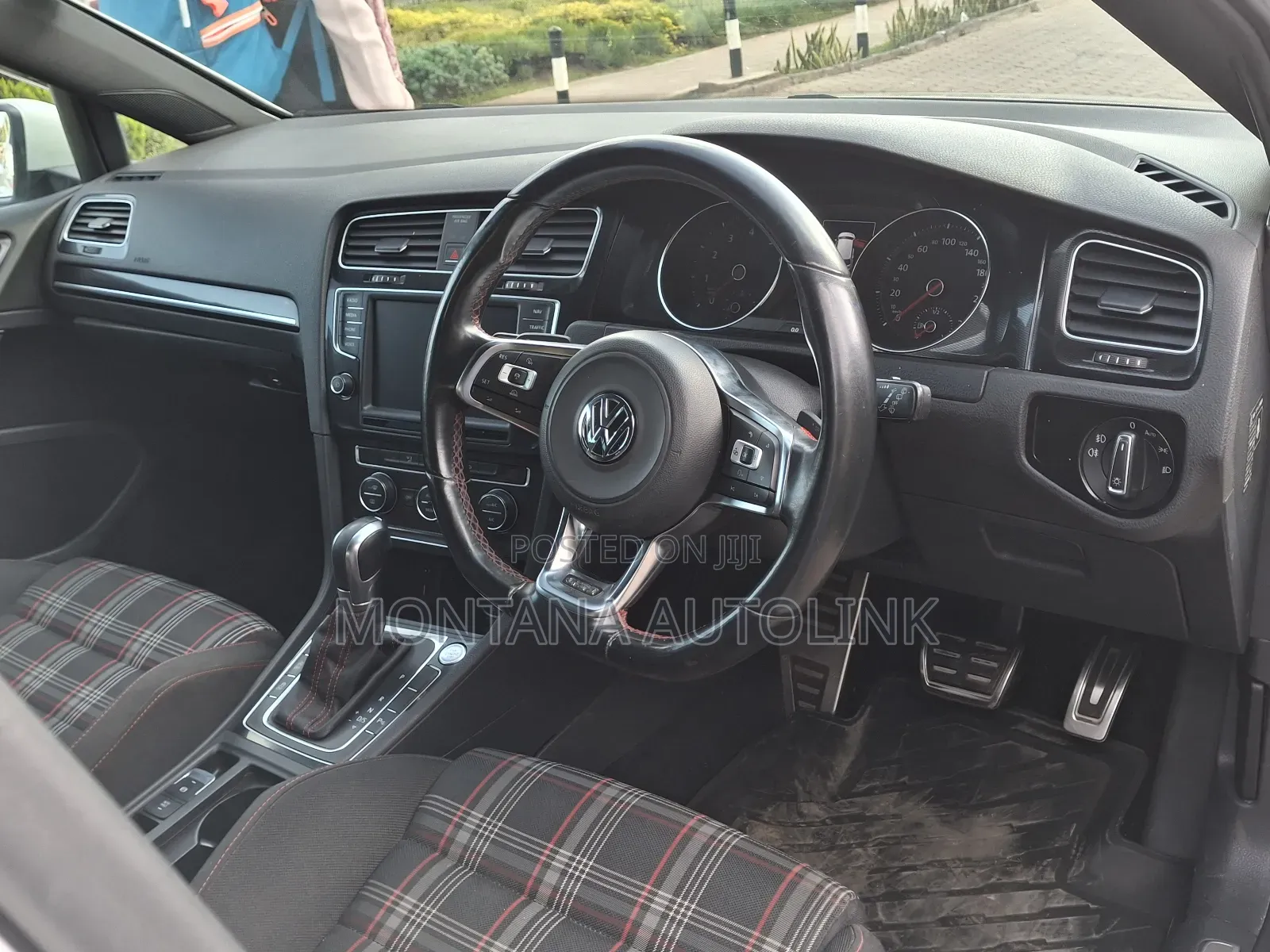 Volkswagen Golf GTI 2015  White 
