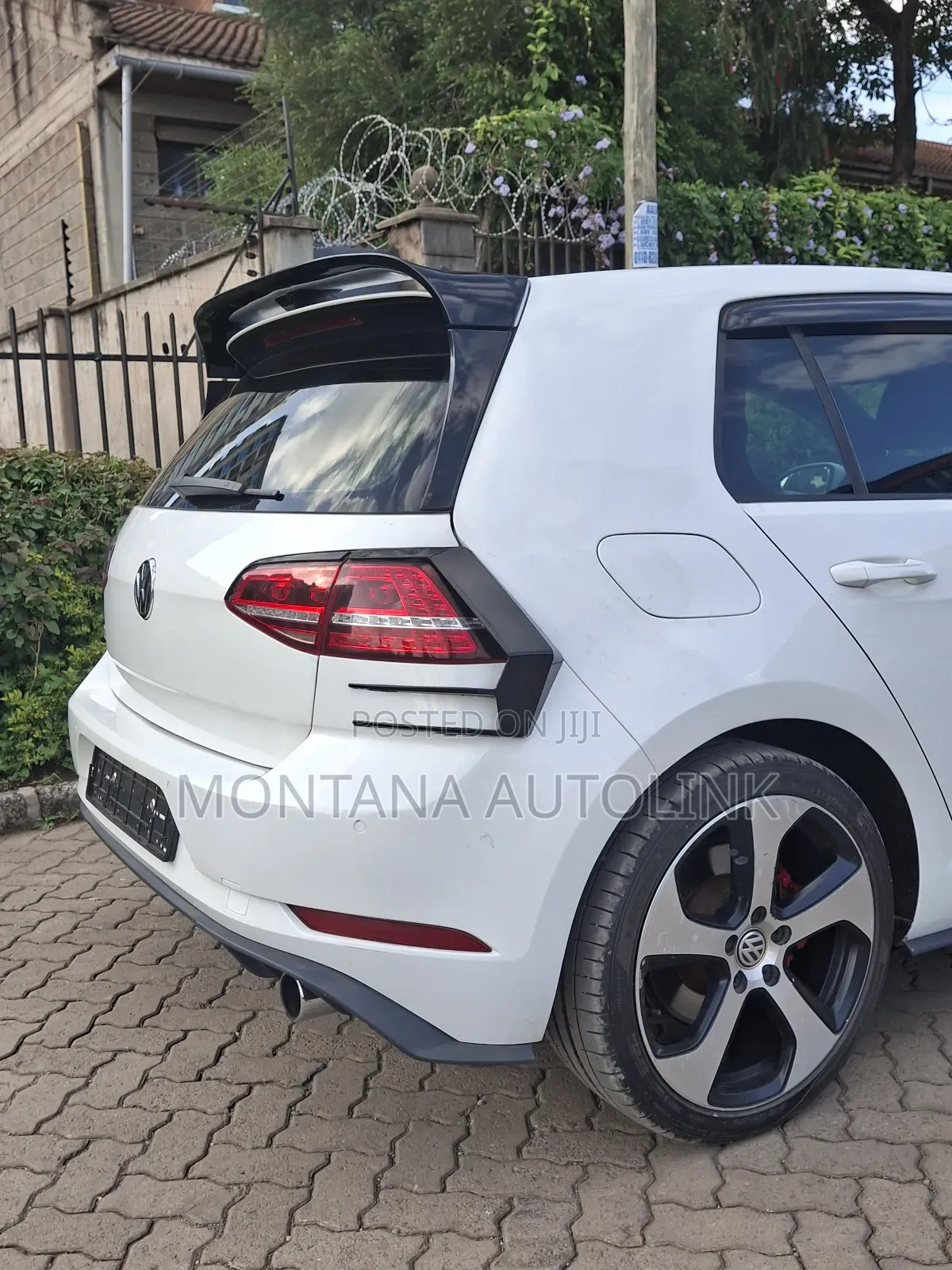 Volkswagen Golf GTI 2015  White 