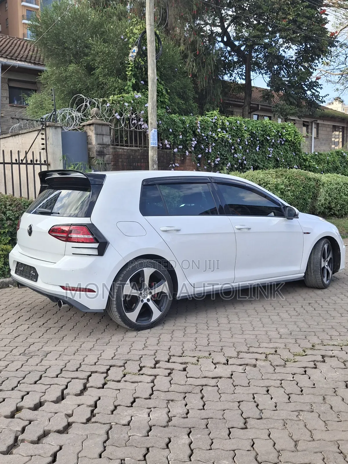 Volkswagen Golf GTI 2015  White 