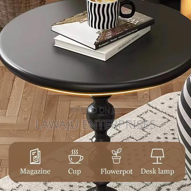 Round Side Table