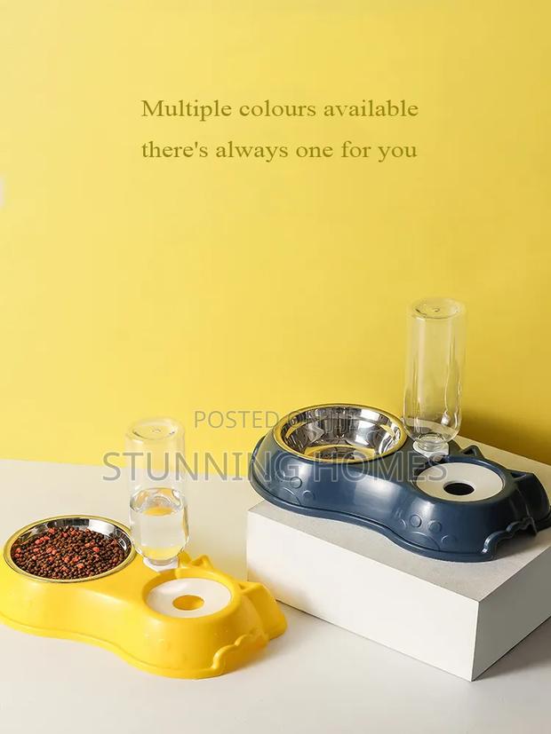 Automatic 2 in 1 Pet Bowl With Water Dispenser - thumbnail 2