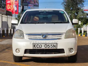Toyota Raum 2008 White
