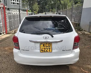 Toyota Corolla Fielder 2009 White