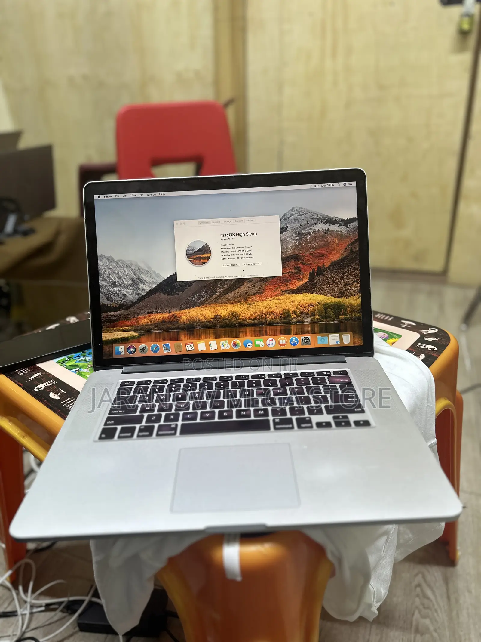 Laptop Apple MacBook Pro 16GB Intel Core i7 SSD 256GB