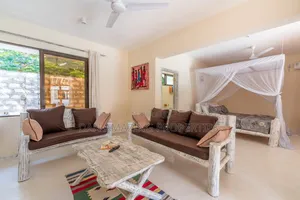 Furnished 10bdrm Villa in Beach Rd On 1/2 Acre, Diani for sale