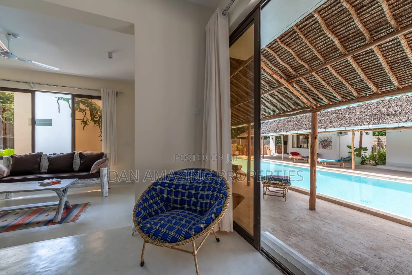 Furnished 10bdrm Villa in Beach Rd On 1/2 Acre, Diani for sale