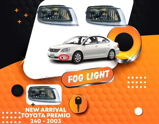 Toyota Premio 240 2003 Fog Light
