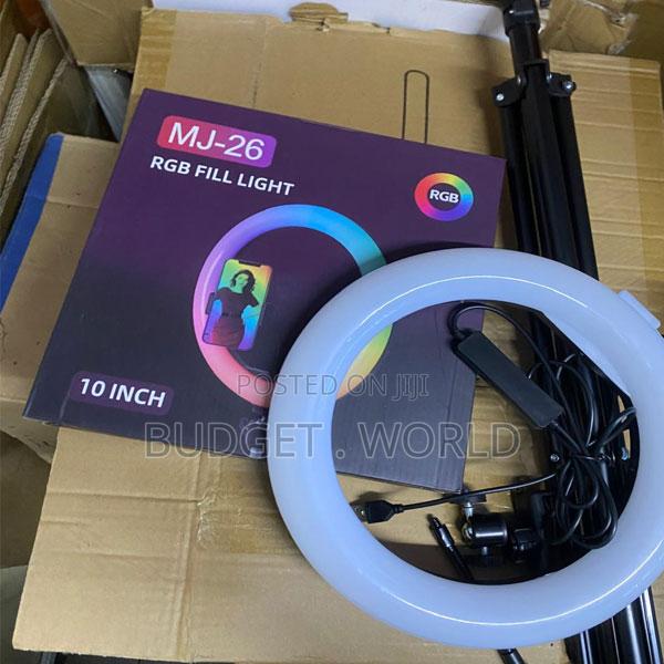 14 Inch RGB Video Ring Light With Adjustable Lighting Effects
