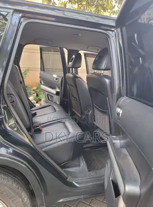 Nissan X-Trail 2012 Black