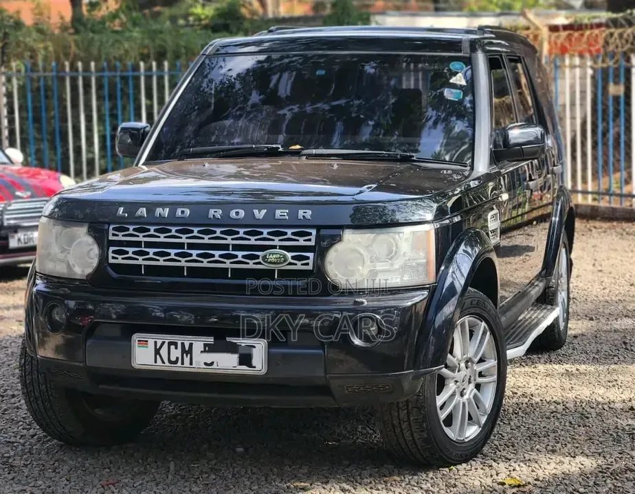 Land Rover Discovery 2010 Black