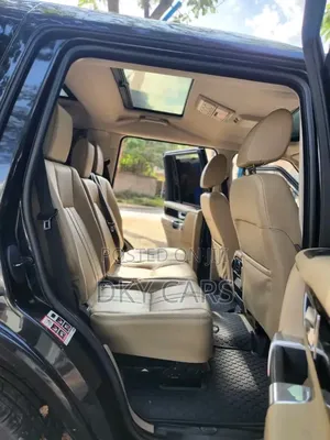 Land Rover Discovery 2010 Black