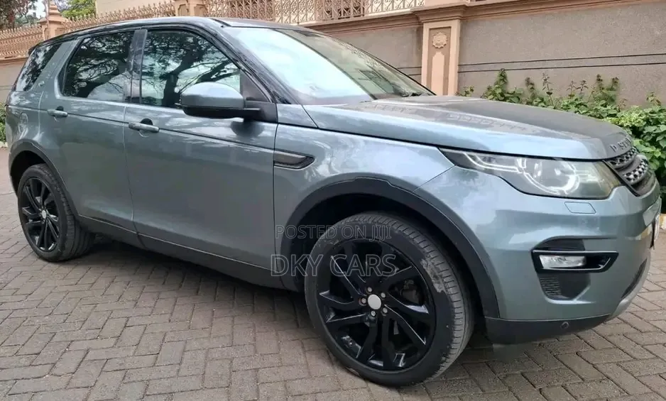 Land Rover Discovery Sport 2015 Green