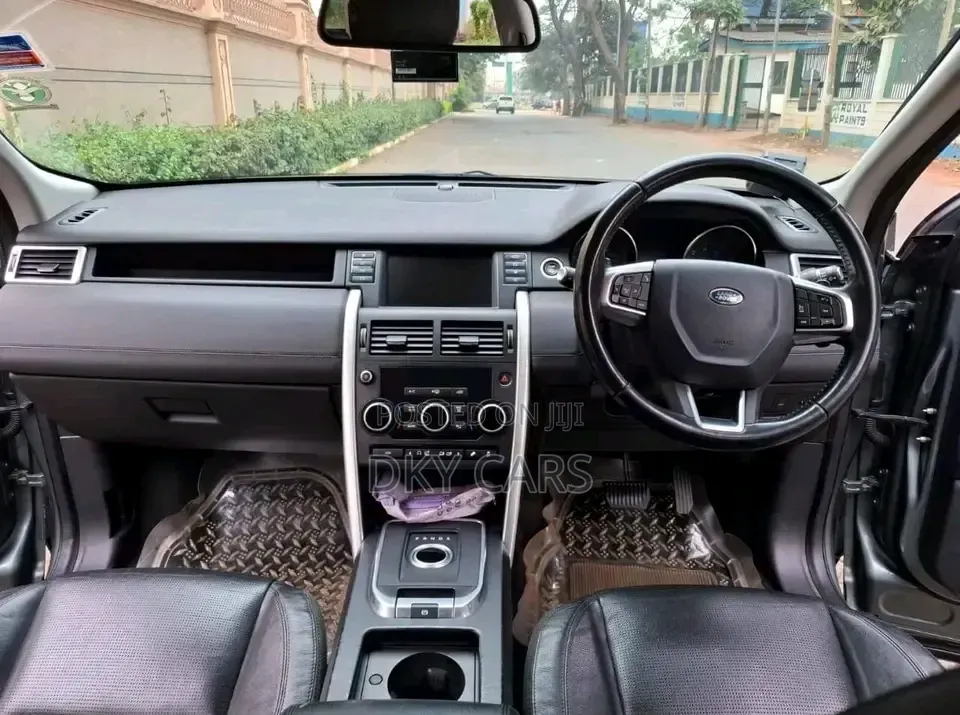 Land Rover Discovery Sport 2015 Green
