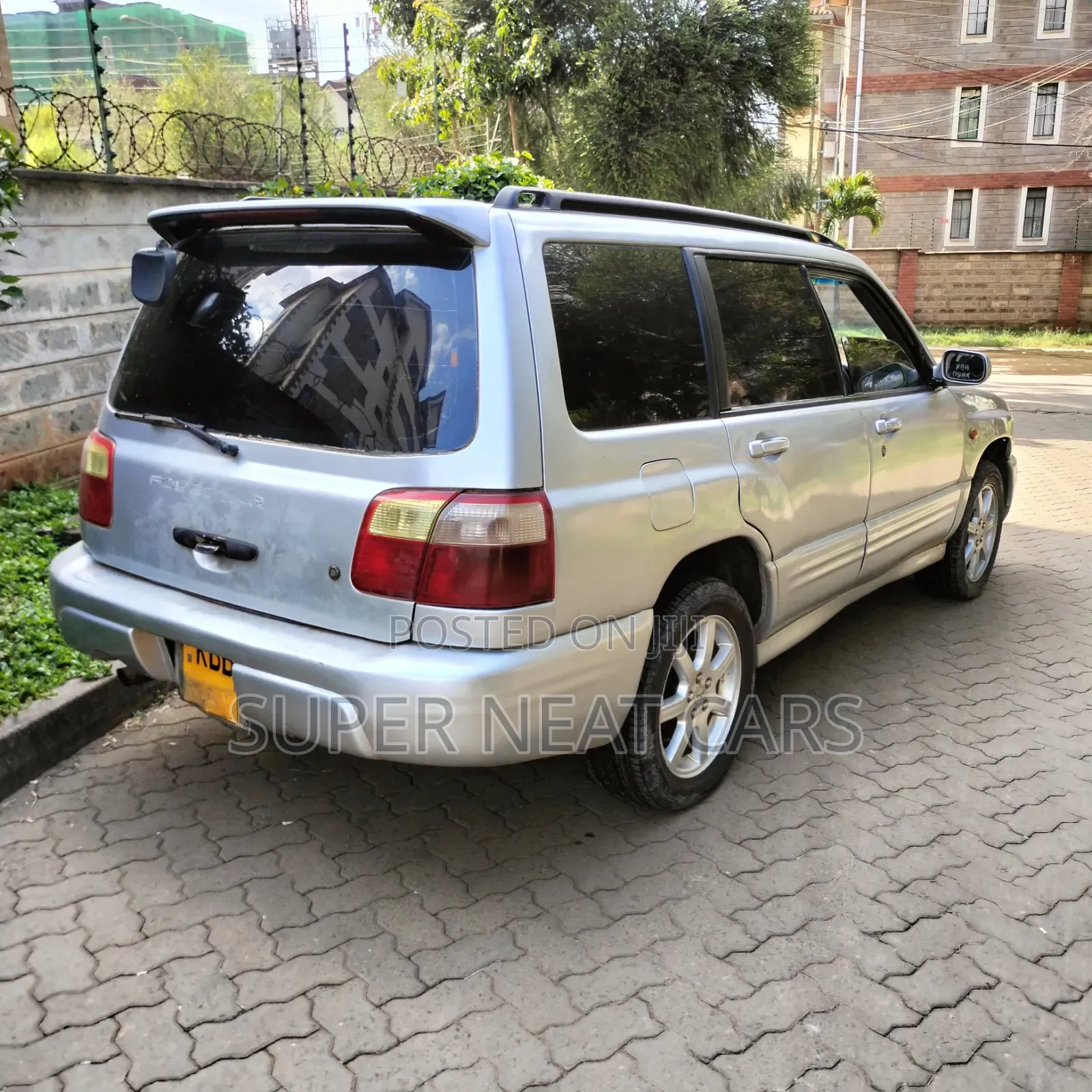 Subaru Forester 2.0 S Type A Automatic 2001 Silver