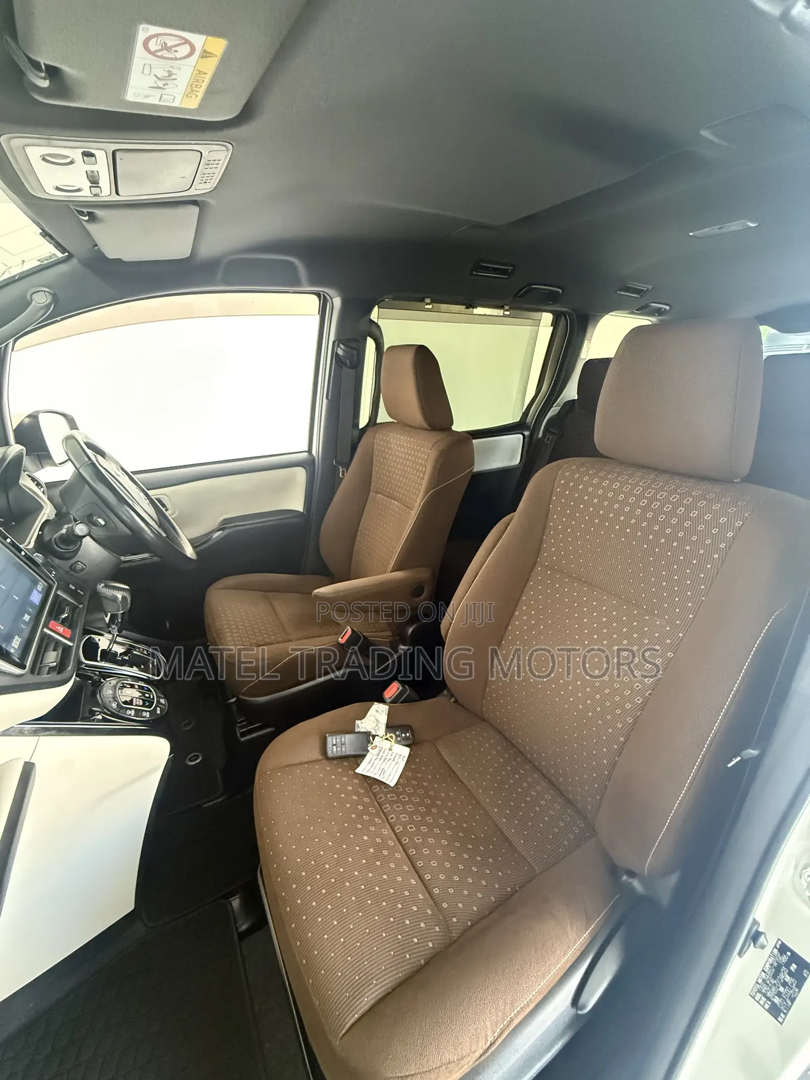 Toyota Noah 2.0 FWD (7 Seater) 2019 White