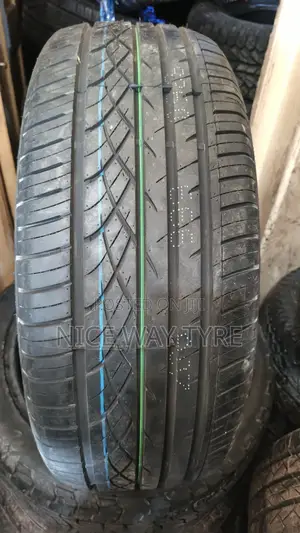 255/55r19 Comforser Cf200