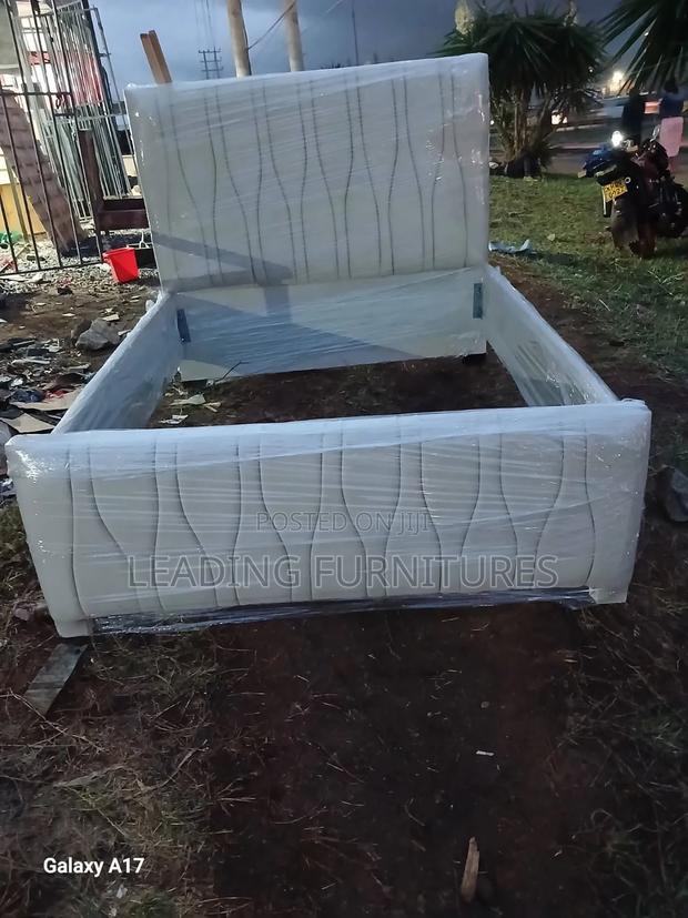 King Size White Bed 5x6