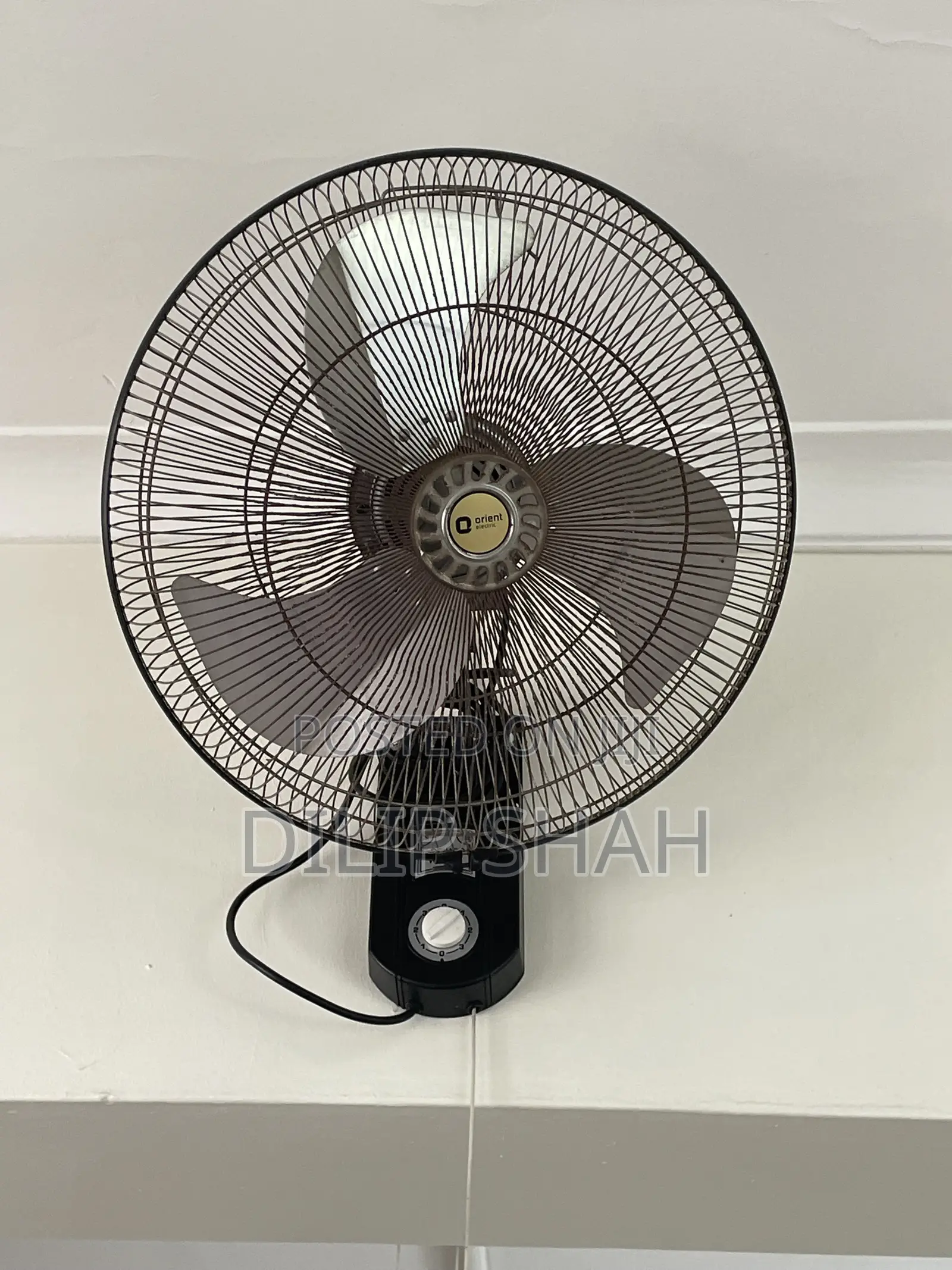 Oscillating Wall Fans
