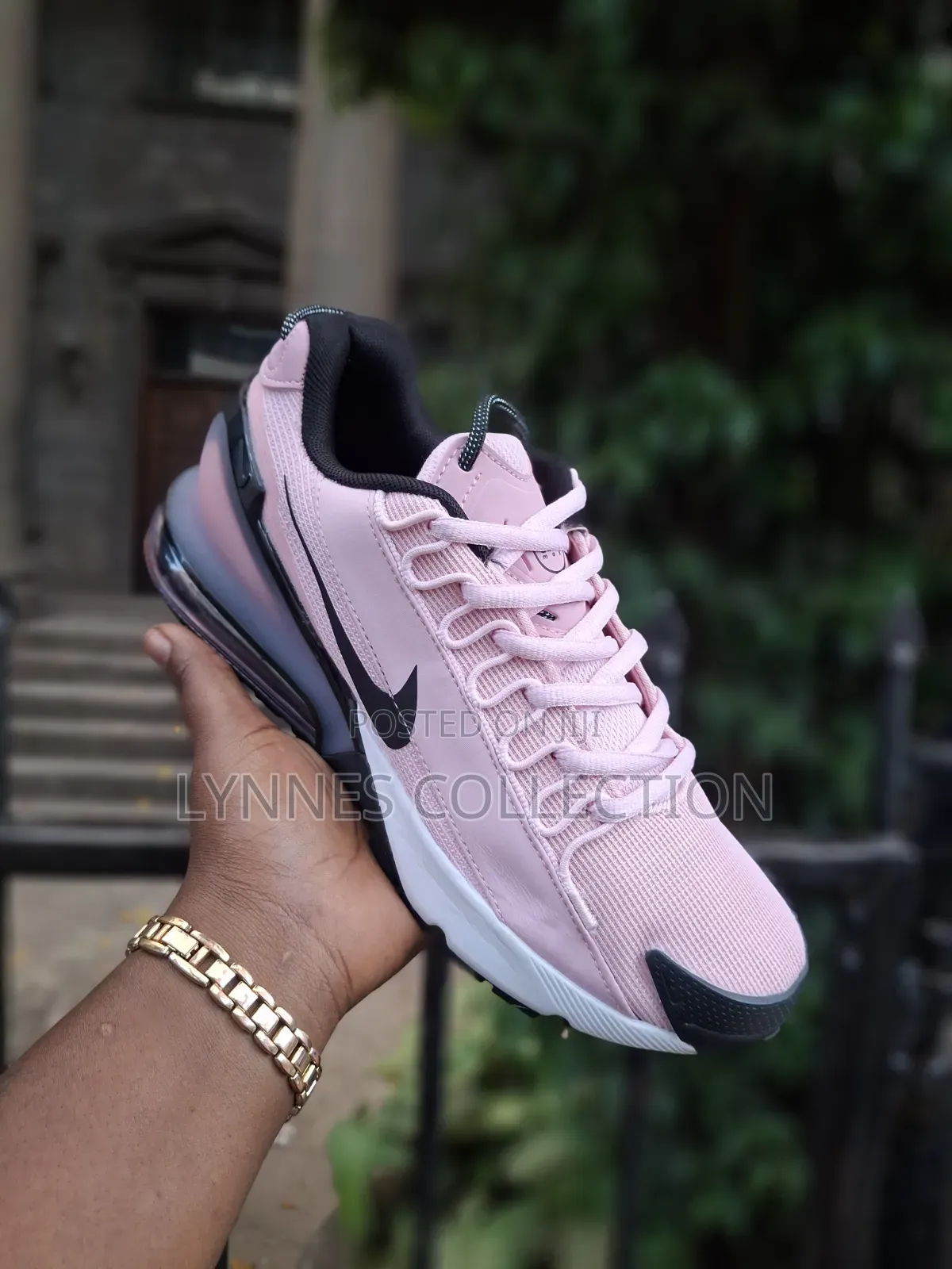 Nike Air Max Pulse Plus - Premium Streetwear Sneakers Pink