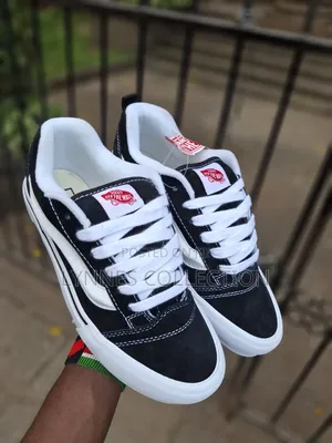 Knu Vans - Retro Skate Streetwear Sneakers