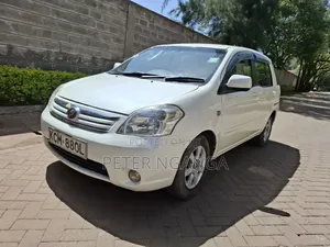Toyota Raum 1.5 FWD 2010 White