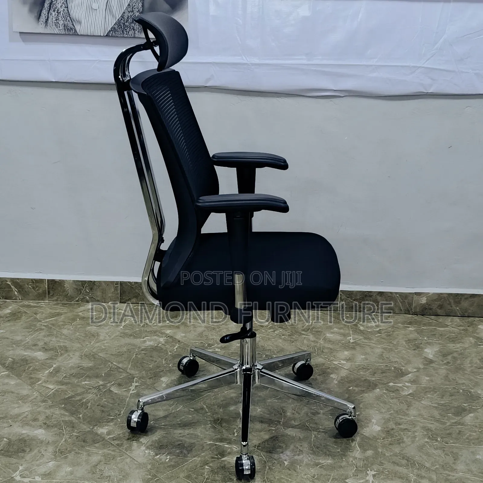 Executive Ergonomic High Back Mesh Office Chair With Headrest.