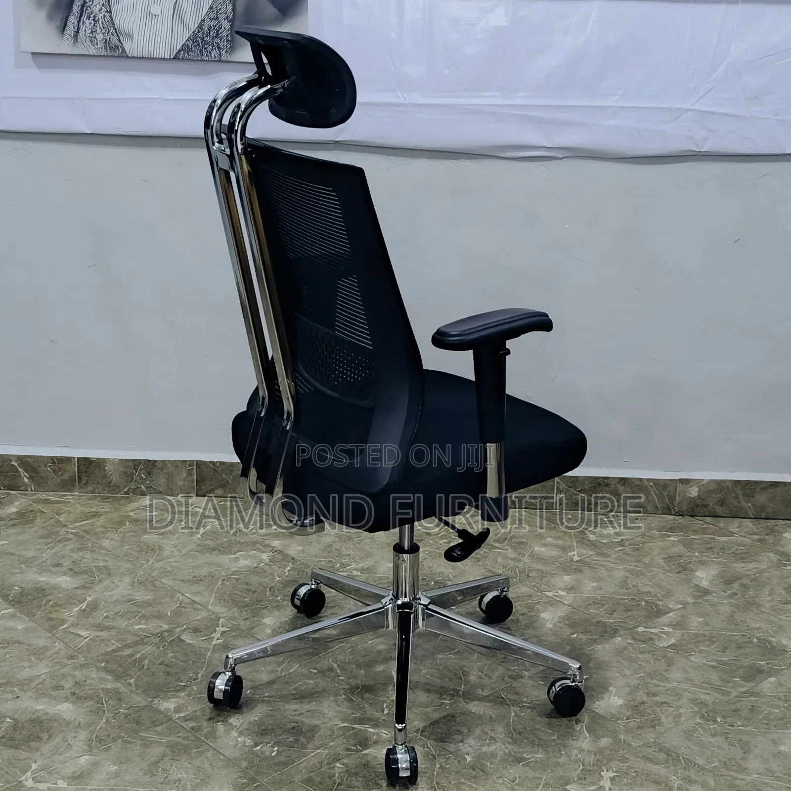 Executive Ergonomic High Back Mesh Office Chair With Headrest.