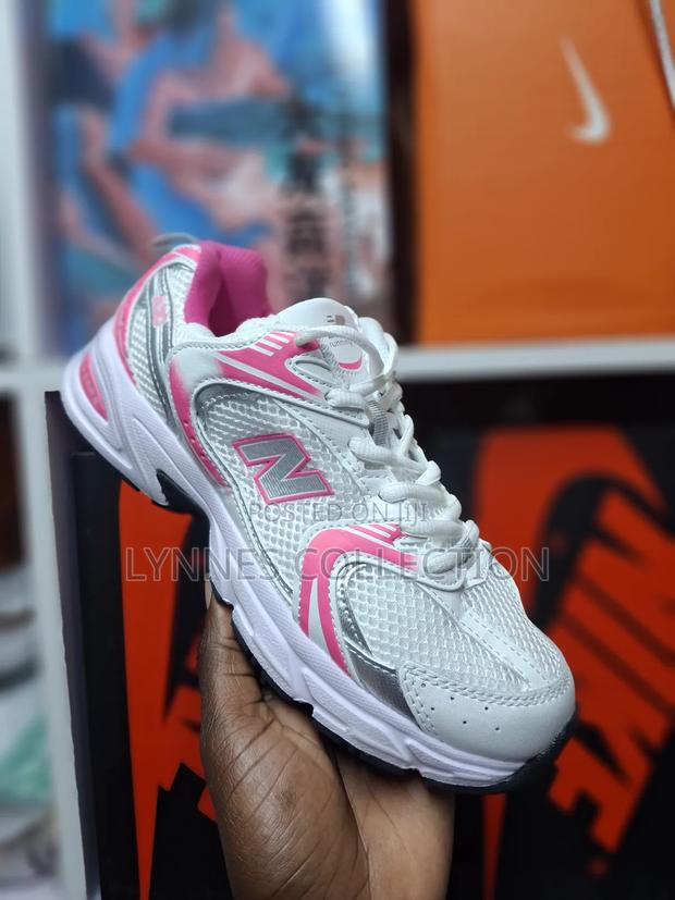 New Balance 530 Pink - Trendy Retro Streetwear Sneakers