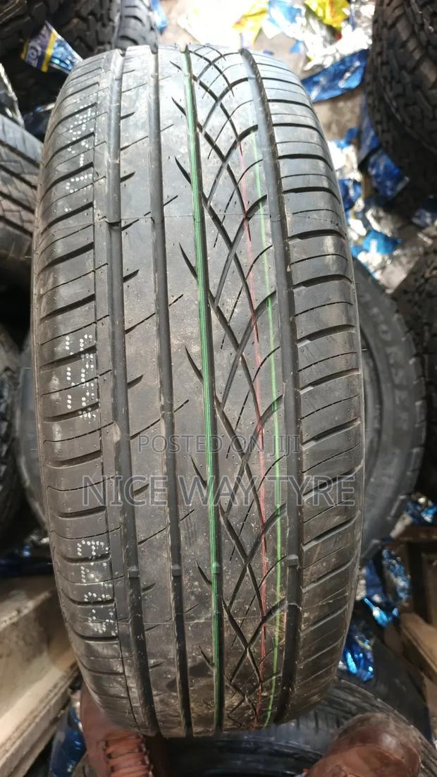 225/60r18 Comforser H/T