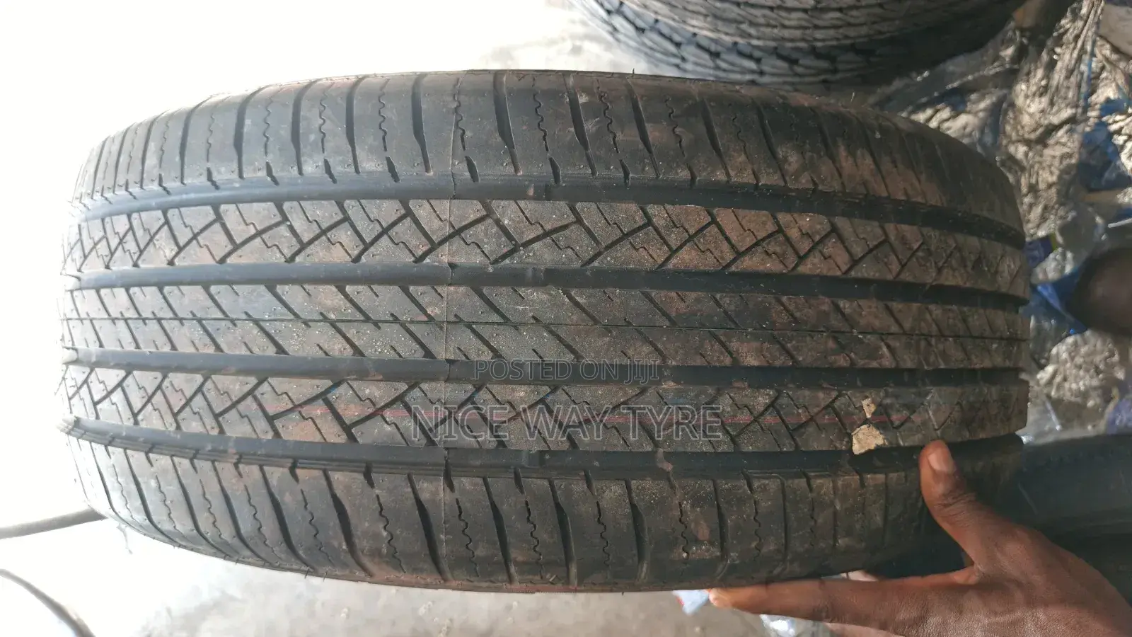 235/55r18 Comforser Cf200