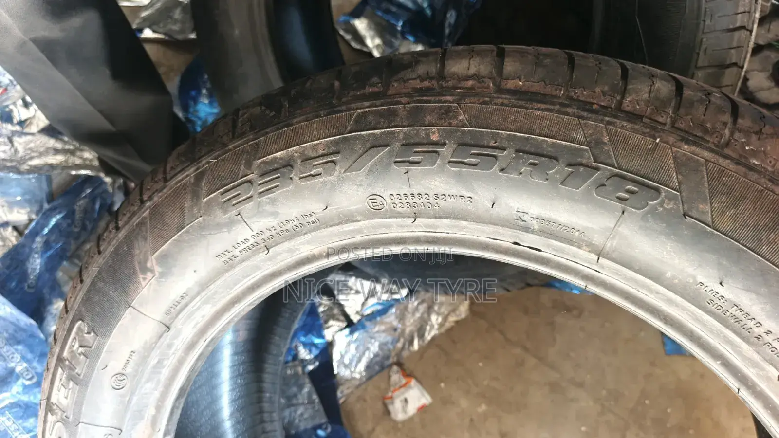 235/55r18 Comforser Cf200