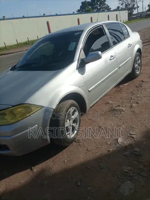 Renault Megane 1.4 Authentique 2006 Silver