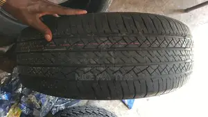 215/60r17 Comforser Cf 200