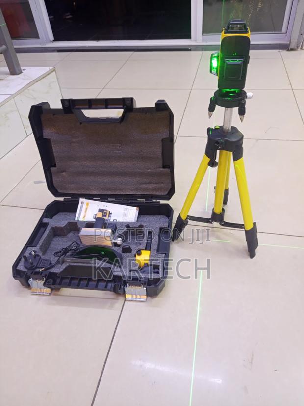 Dewalt 16-Line 4d Self-Leveling Green Beam Laser Level Kit.