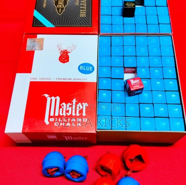 Pool Table Blue Chalks - Premium Billiard Accessories