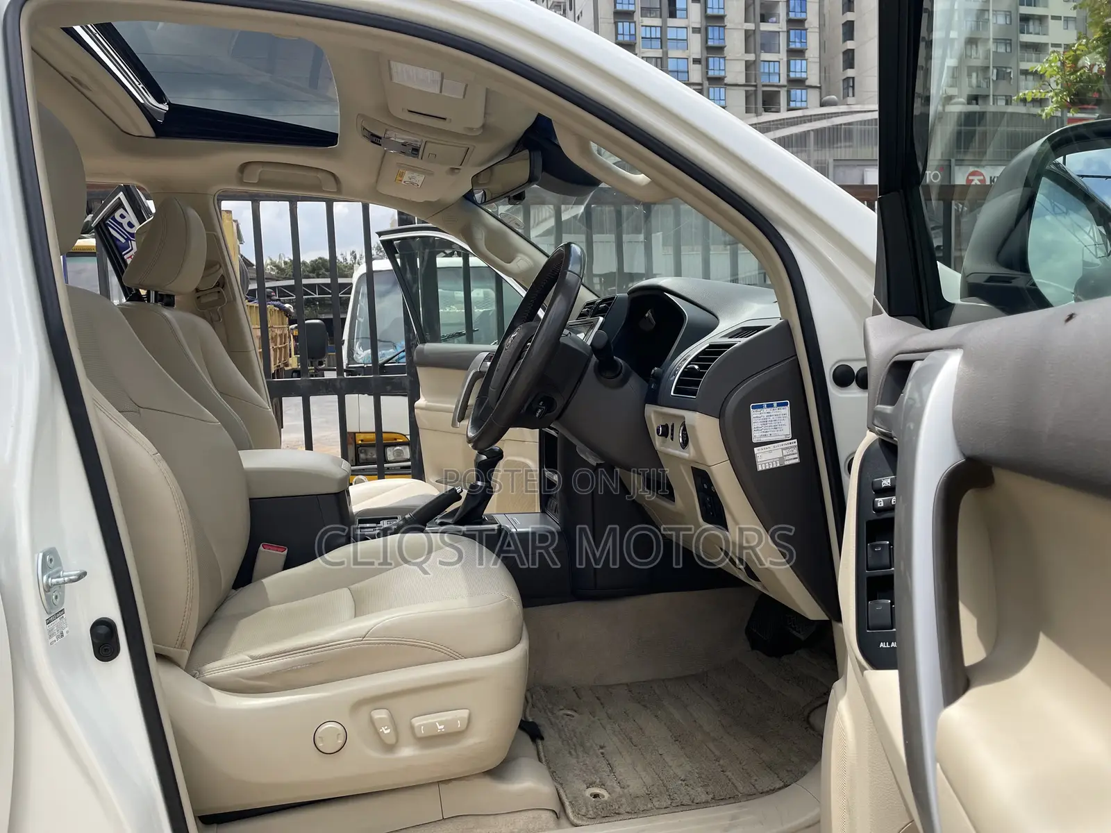 New Toyota Land Cruiser Prado 2.8 2020 White