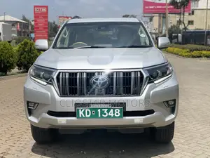 Toyota Land Cruiser Prado 2.8 2019 Silver