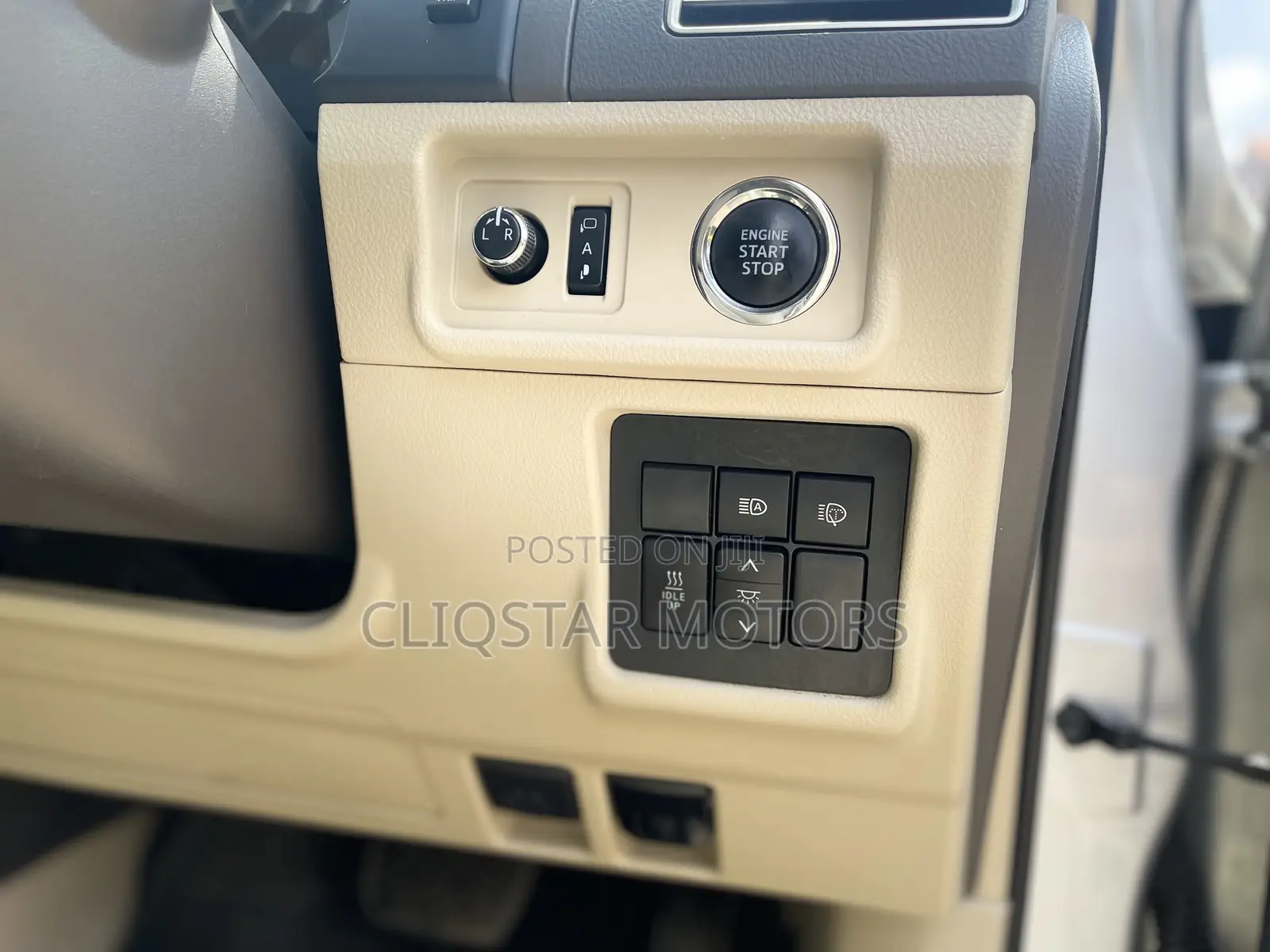 Toyota Land Cruiser Prado 2.8 2019 Silver