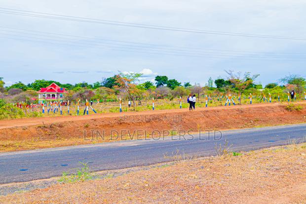 Matuu Plots Touching Tarmac - thumbnail 5