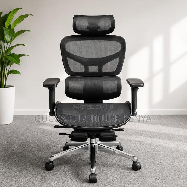 Orthopedic Reclining Mesh Boss Chair With Footrest - thumbnail 3
