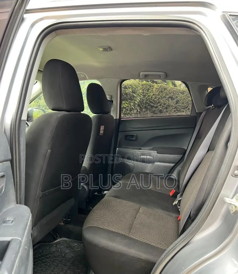 Mitsubishi RVR 2015 Black