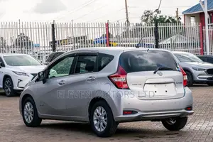 Nissan Note 2019 Silver