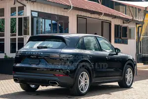 Porsche Cayenne 2019 Black