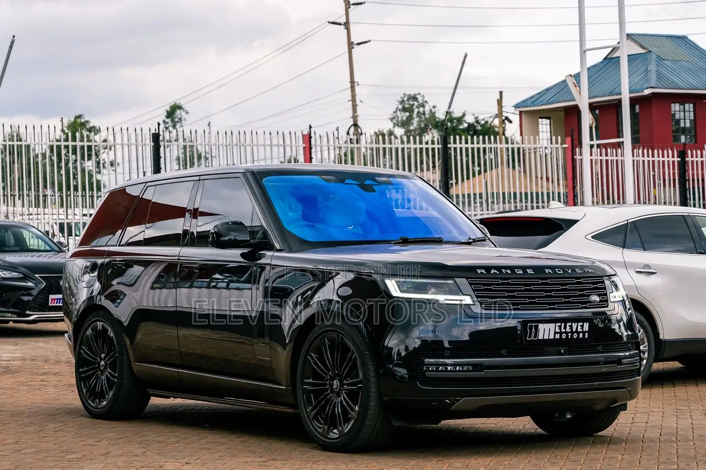 Land Rover Range Rover Vogue 2022 Black