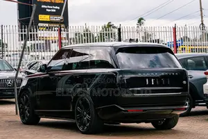 Land Rover Range Rover Vogue 2022 Black