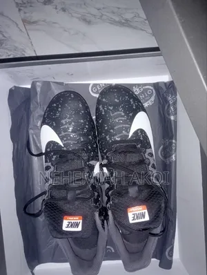 Spike Shoes