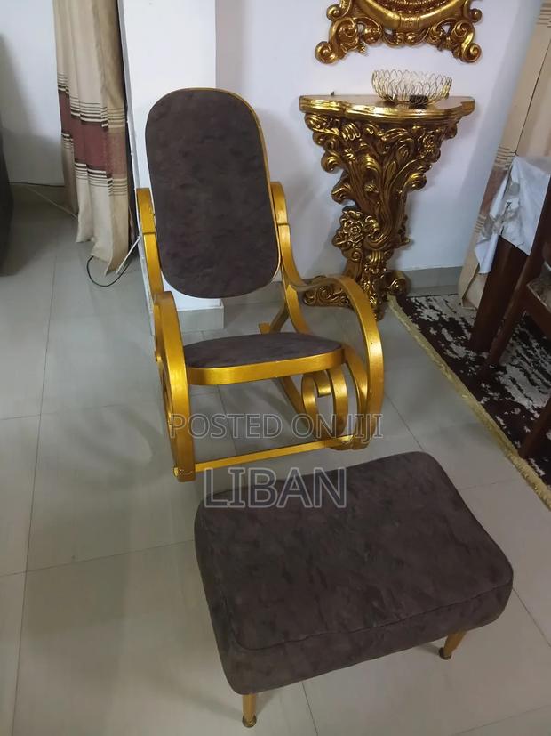 Rocking Chair - thumbnail 2