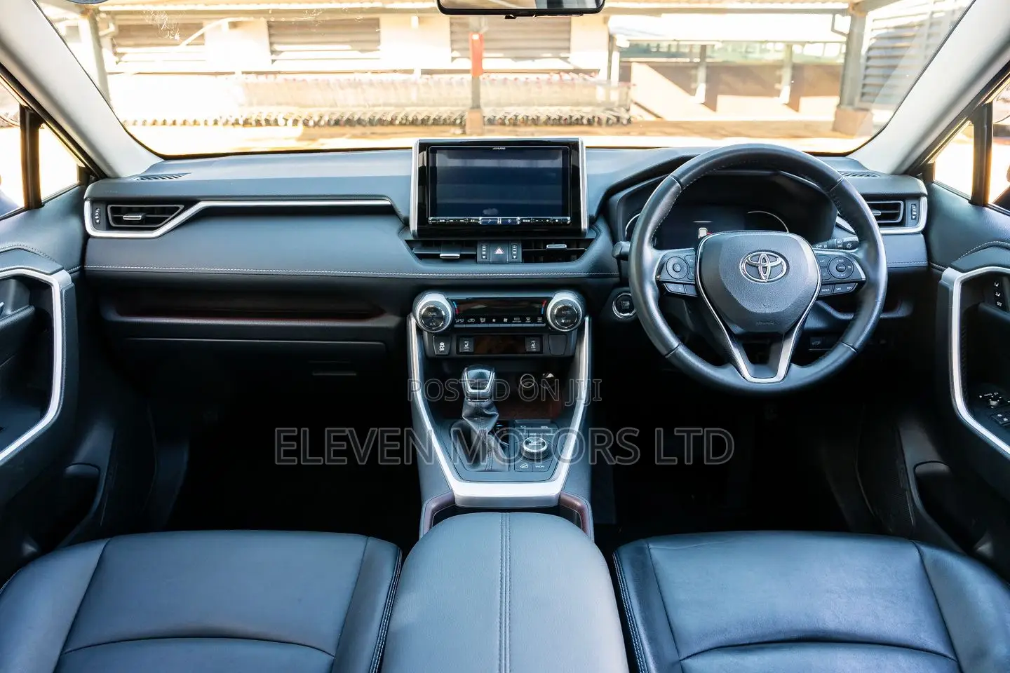 Toyota RAV4 2020 Blue